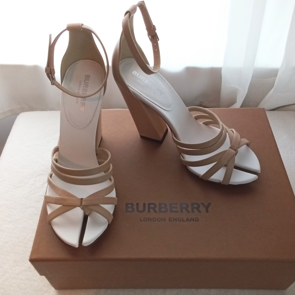 Burberry Fawn Split Toe Detail Strappy Sandal Neutral Unique Costume Event Party